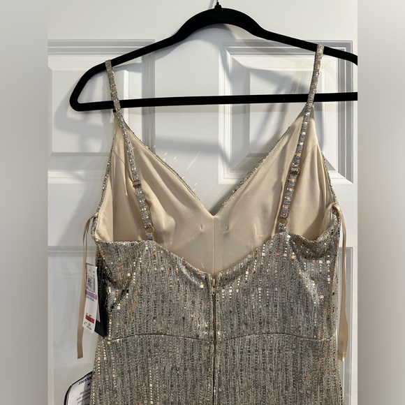 Macy’s Long Social Gown by City Studios - Picture 5 of 9